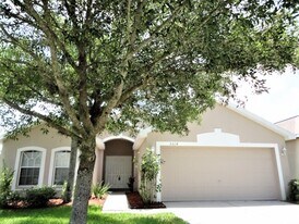5514 Passing Pine Ln in Zephyrhills, FL - Building Photo