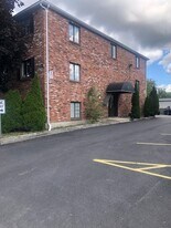 153 W Hancock St in Manchester, NH - Building Photo