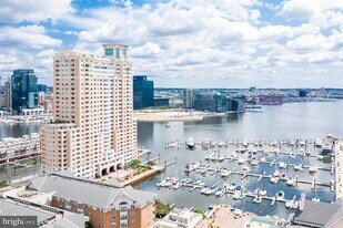 100 Harborview Dr in Baltimore, MD - Building Photo