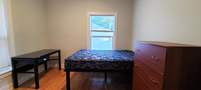 1208 E University Ave in Ann Arbor, MI - Building Photo - Building Photo