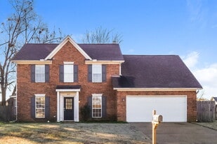 6671 Hidden Fern Ln E in Memphis, TN - Building Photo