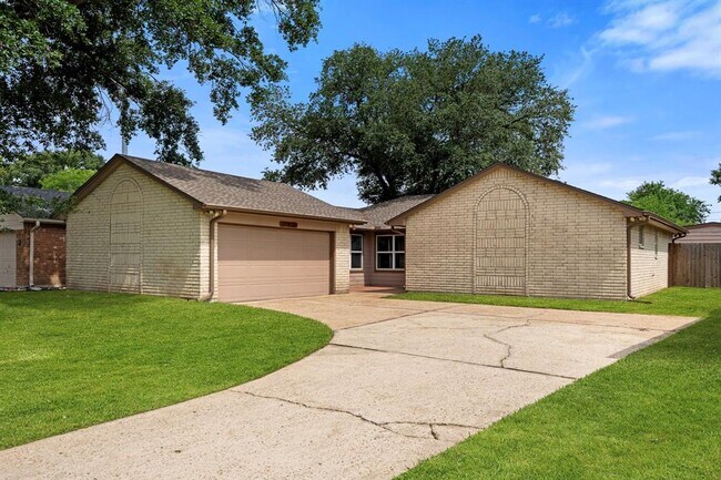 13834 Fleur De Lis Blvd in Cypress, TX - Building Photo - Building Photo