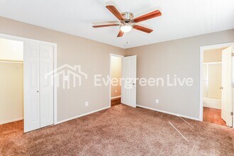 1221 Milwaukee St in Excelsior Springs, MO - Building Photo - Building Photo