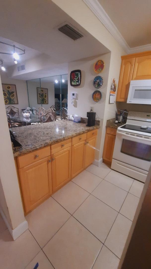 15461 Lakes of Delray Blvd in Delray Beach, FL - Building Photo - Building Photo