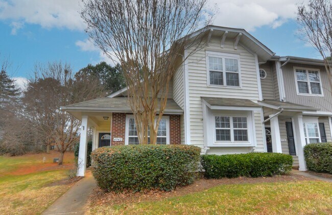 property at 4942 Sunset Ridge Ct