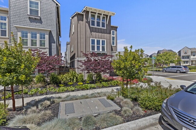 2012 Confidence Wy in Dublin, CA - Building Photo - Building Photo