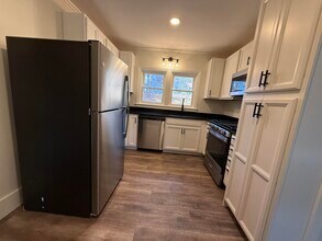 42 Woodland Ave in Laconia, NH - Building Photo - Building Photo