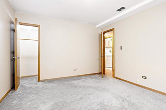 7411 N Claremont Ave, Unit #1R in Chicago, IL - Building Photo - Building Photo