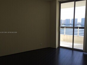 19101 NE 36th Pl, Unit 1903 in Aventura, FL - Foto de edificio - Building Photo