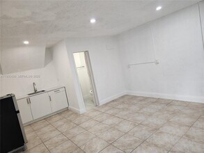 22020 SW 100th Pl in Cutler Bay, FL - Building Photo - Building Photo