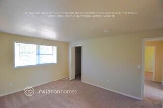 8419 S 16th St in Tacoma, WA - Building Photo - Building Photo