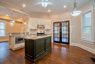 935 Greenwood Ave NE-Unit -A in Atlanta, GA - Building Photo - Building Photo