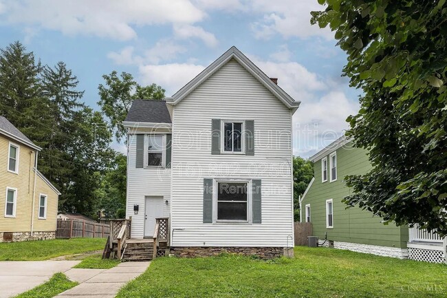 4604 Glenshade Ave in Cincinnati, OH - Foto de edificio - Building Photo