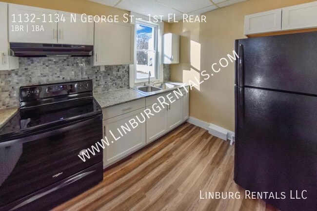 property at 1132-1134 N George St