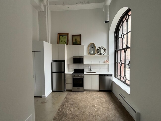 1009 W Lawrence Ave, Unit 2 in Chicago, IL - Building Photo - Building Photo