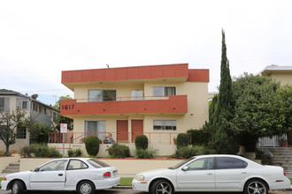 1617 Glendon Ave in Los Angeles, CA - Building Photo - Building Photo