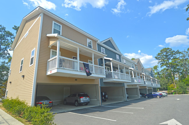 The Balcony in Tallahassee, FL - Building Photo - Building Photo