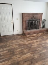 4483-4485-4485 Campbell Dr SE in Salem, OR - Building Photo - Building Photo