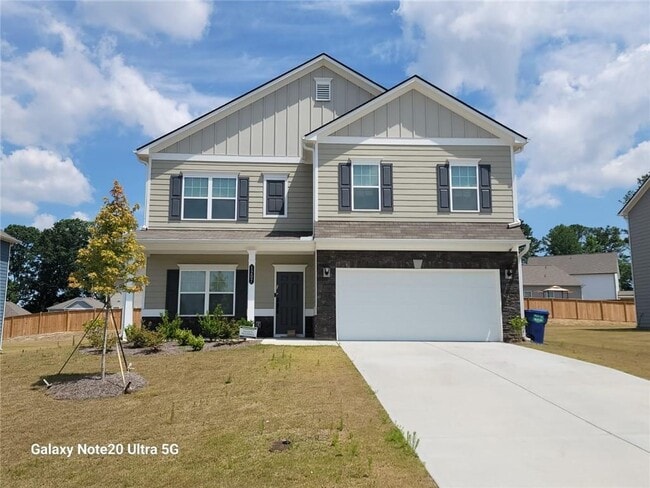 property at 1207 Lyndhurst Ln