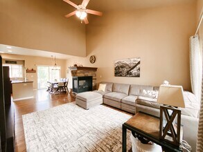 2569 Hot Springs Ct in Colorado Springs, CO - Building Photo - Building Photo
