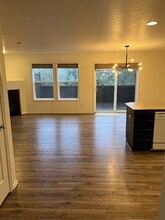 8404 13th Ave SE in Olympia, WA - Building Photo - Building Photo