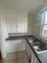 165 Frothingham Ave-Unit -B in Jeannette, PA - Foto de edificio - Building Photo