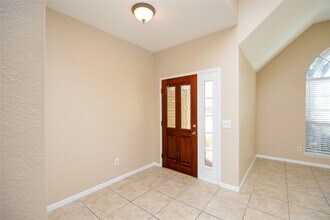 811 Sierra Lake Dr in Katy, TX - Building Photo - Building Photo