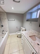 111 Sunnyside Ave in Toronto, ON - Building Photo - Building Photo