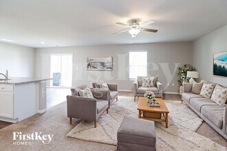 712 Hawley St in Charlotte, NC - Foto de edificio - Building Photo