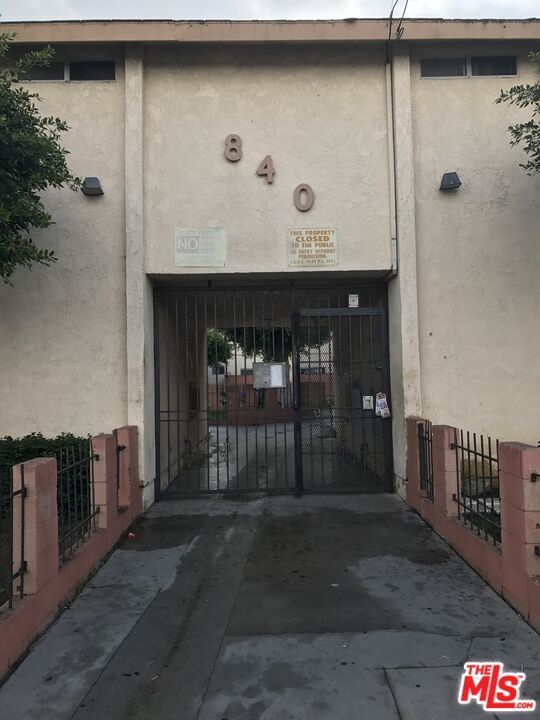 840 W Colden Ave in Los Angeles, CA - Building Photo - Building Photo