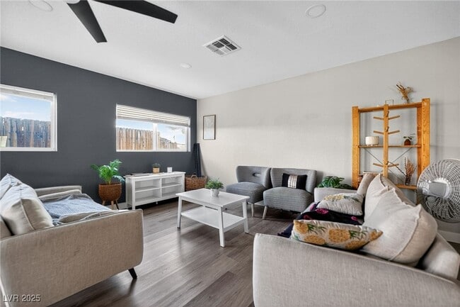 4325 Cory Pl