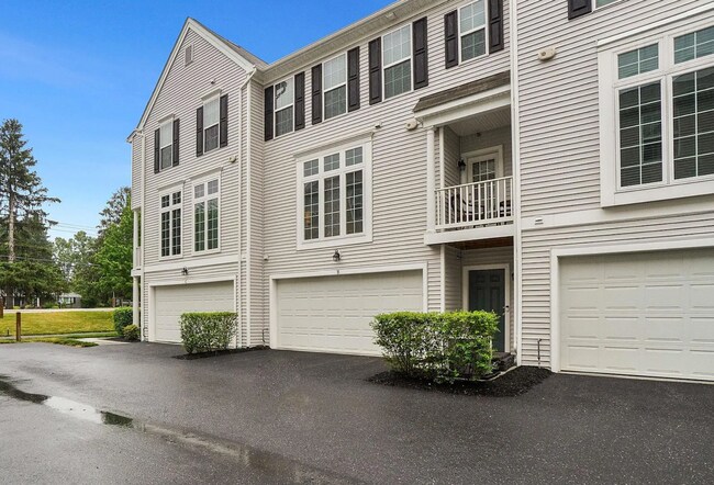 3005 Meridian Cmns in Mechanicsburg, PA - Building Photo - Building Photo