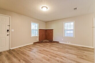 6970 Richard Ln in Austell, GA - Building Photo - Building Photo