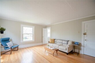 212 Culver Rd in Rochester, NY - Building Photo - Building Photo