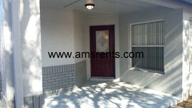 7811 Turkey Oak Ln in Kissimmee, FL - Building Photo - Building Photo