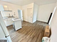 2731 W Girard Ave - 4