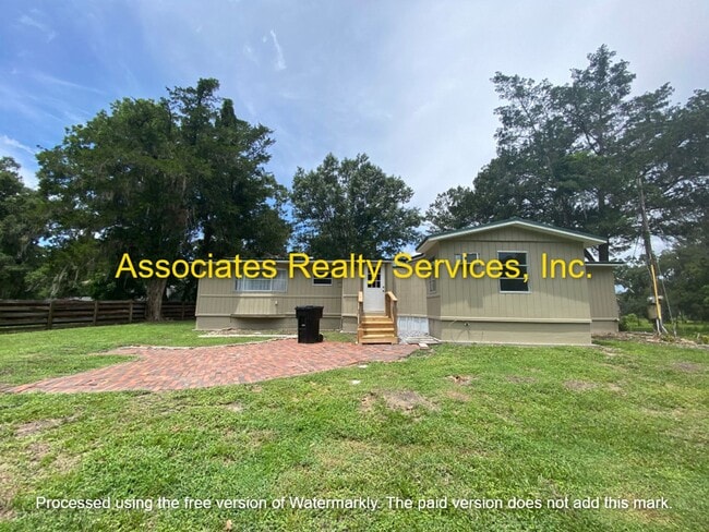 1133 SW 266th St in Newberry, FL - Building Photo - Building Photo