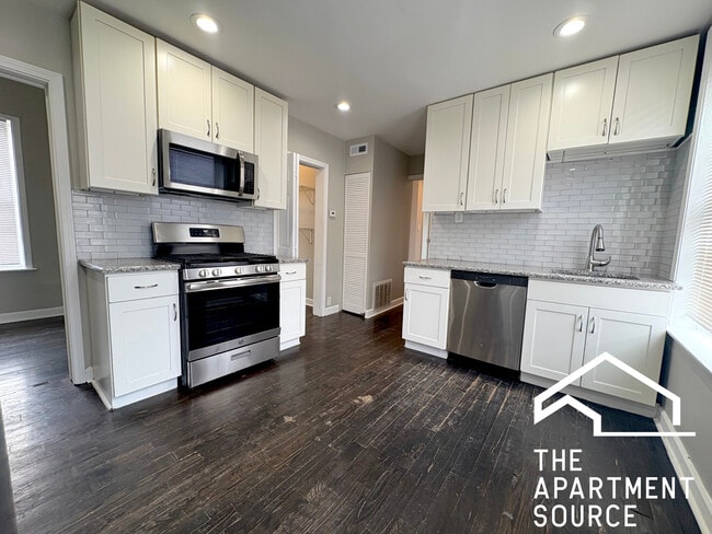 property at 2652 W 23rd Pl