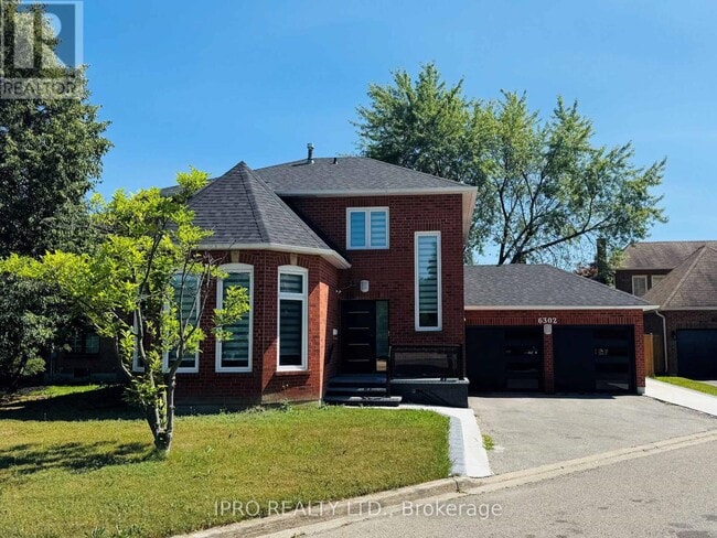 property at 6302 Tenth Line W