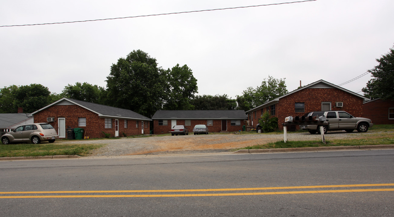 1604 Eugene Avenue in High Point, NC - Building Photo