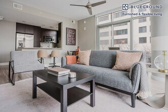 4800 Auburn Ave, Unit SI FL3-ID915 in Bethesda, MD - Foto de edificio - Building Photo