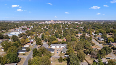 301 E Modoc Ave in Mcalester, OK - Building Photo - Building Photo