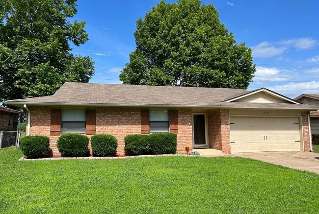 property at 13502 S Fern St