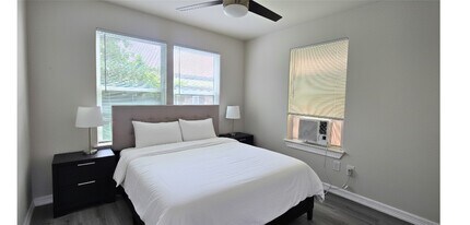 3610 Tuam St in Houston, TX - Building Photo - Building Photo