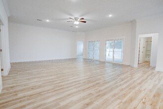 1756 Thomas St in Niceville, FL - Building Photo - Building Photo