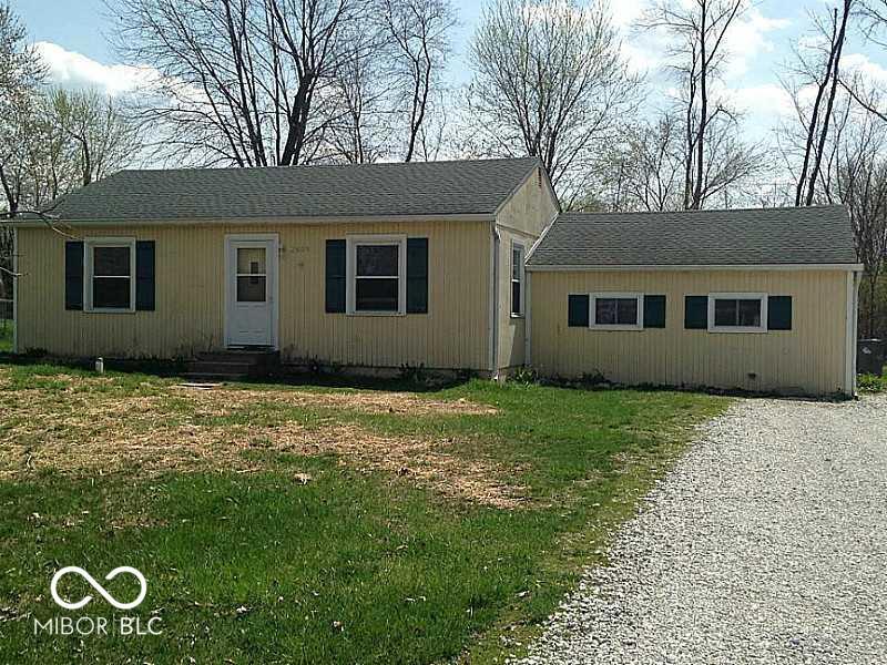 2605 E Midland Rd in Indianapolis, IN - Building Photo