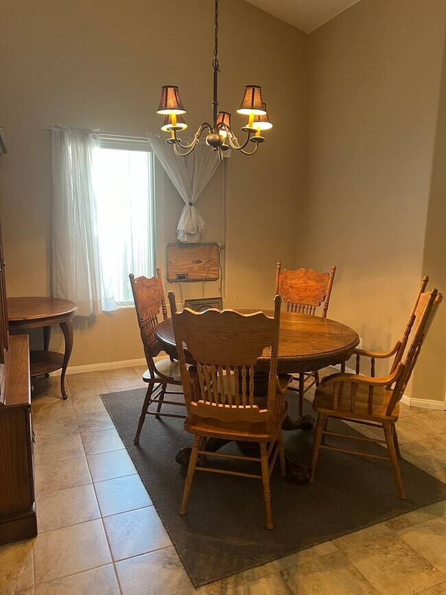 841 Rusty Anchor Way in Henderson, NV - Building Photo - Building Photo