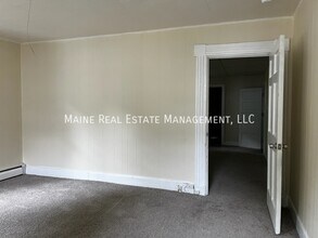26 Autumn St in Bangor, ME - Building Photo - Building Photo