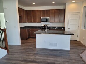 9882 Monte Vista Ave in Littleton, CO - Building Photo - Building Photo