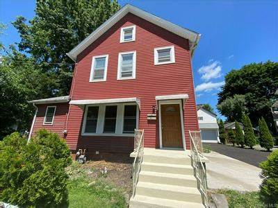 34 Franklin St in Port Jervis, NY - Building Photo